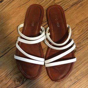 White croc print sandals leonna